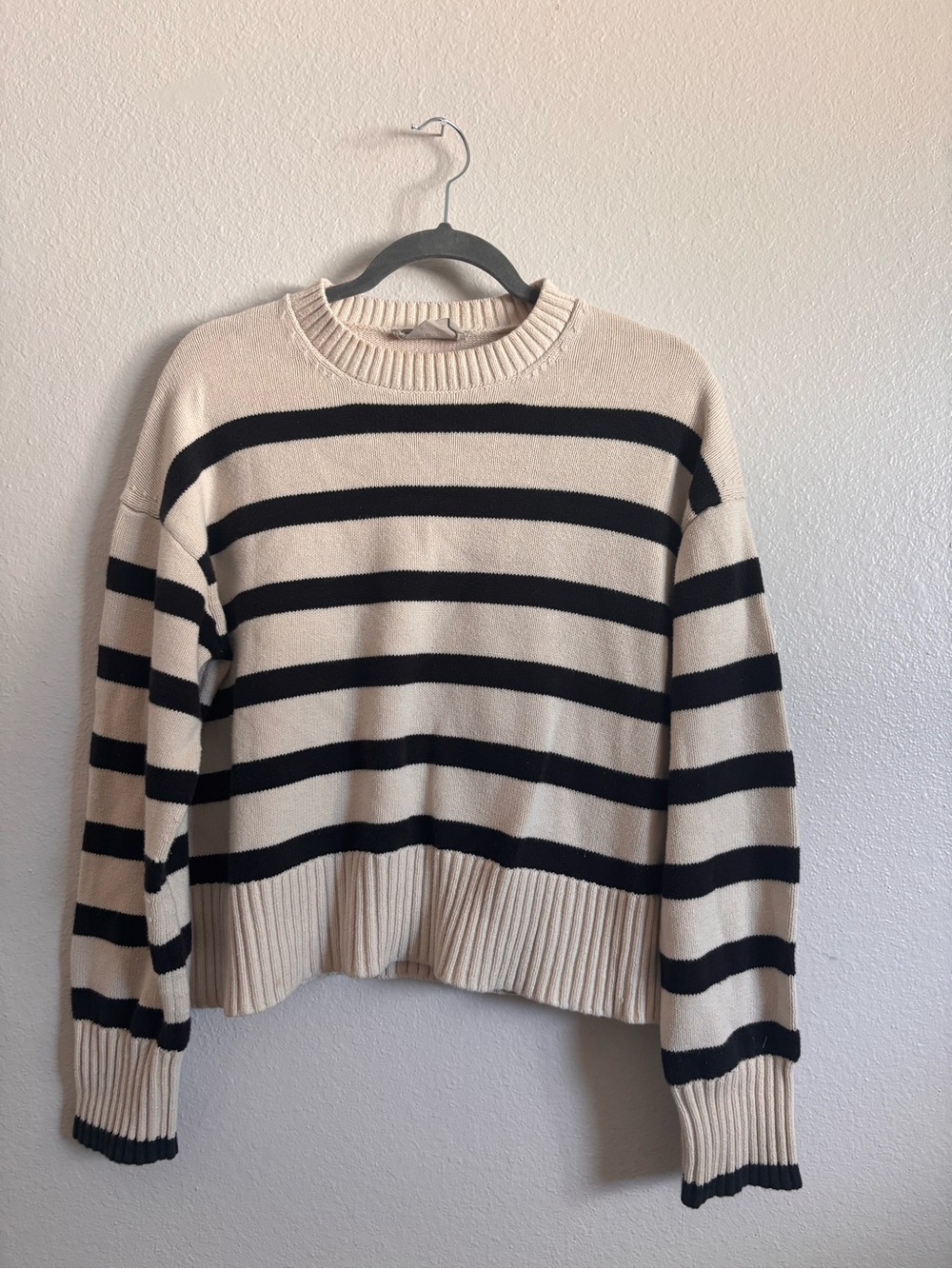 Everlane Cropped Sweater
